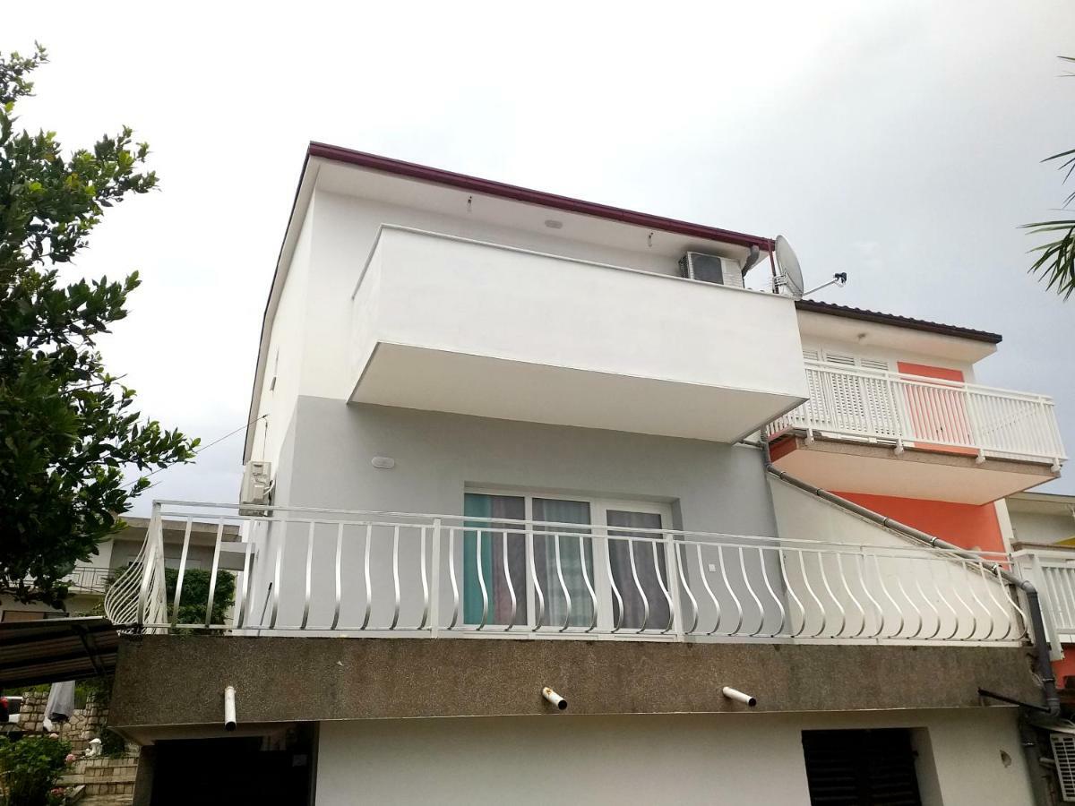 Villa Dora ##3 Crikvenica Eksteriør billede